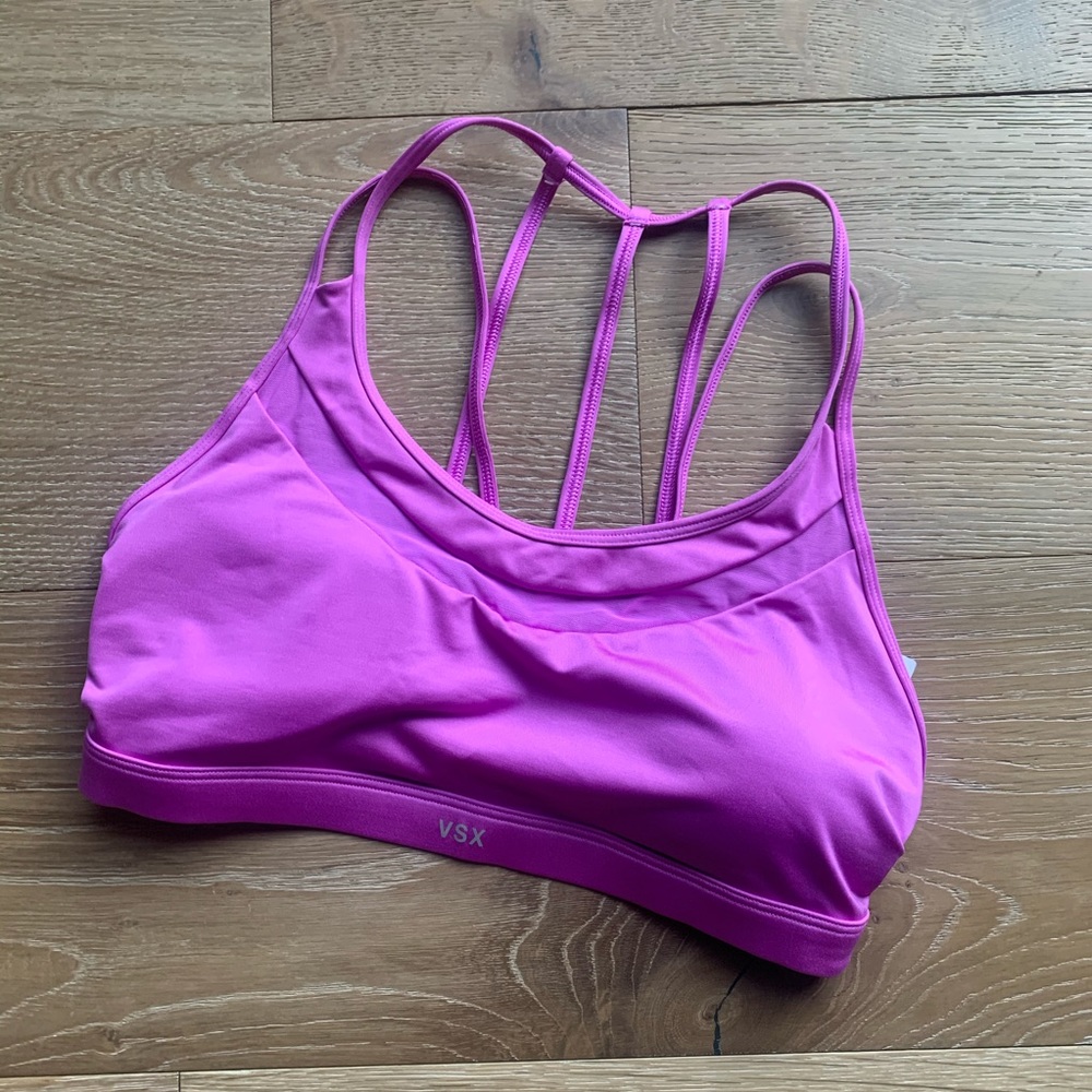 Victoria's Secret Body-Wick Strappy VSX Sport Bra